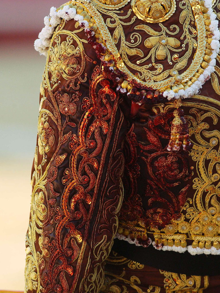 00/00/2007.Bloody details of Bullfighting.